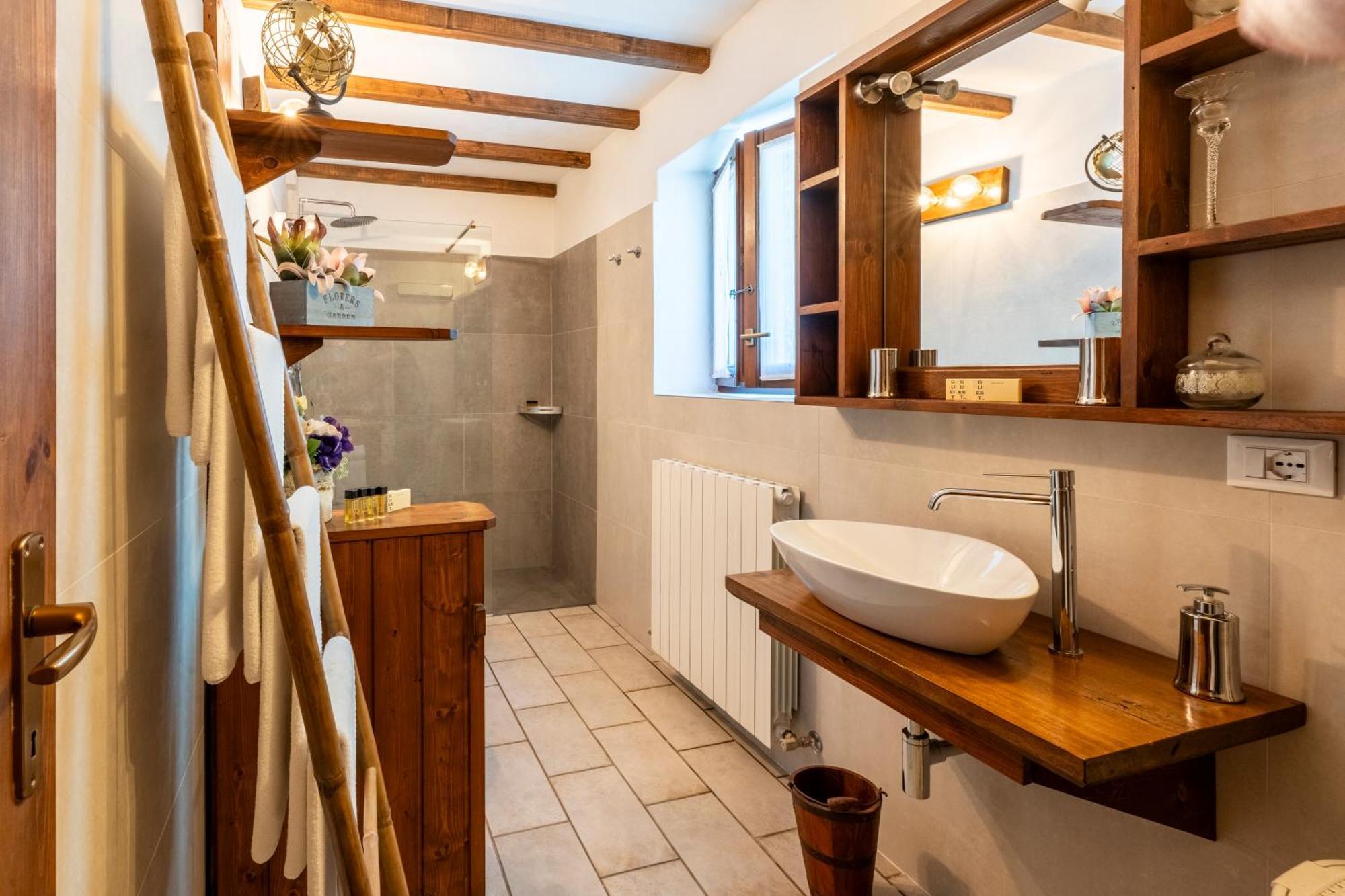 Villa Rosch Lezzeno Bagian luar foto