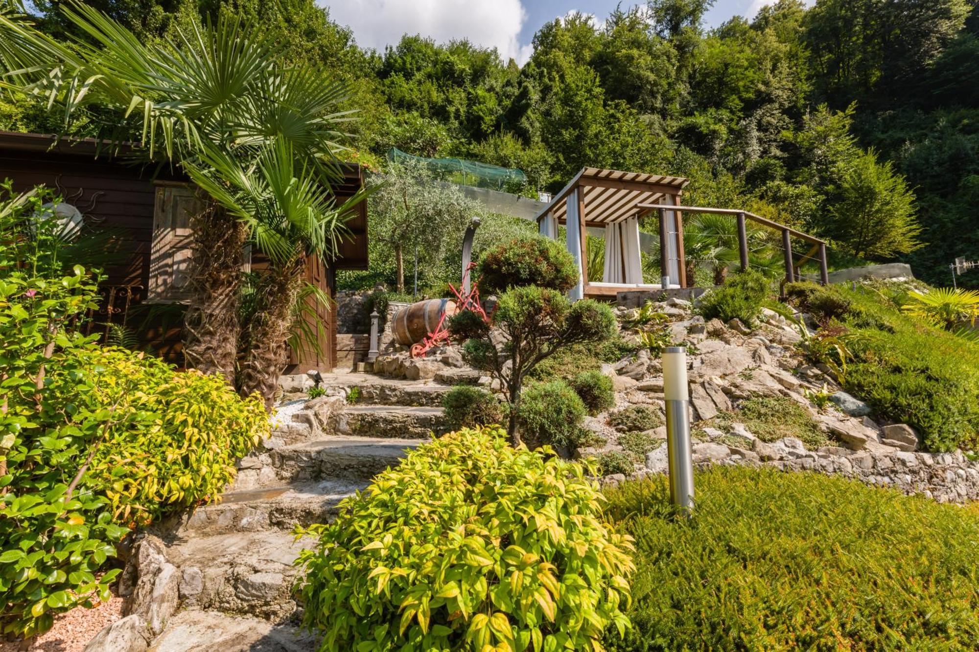 Villa Rosch Lezzeno Bagian luar foto