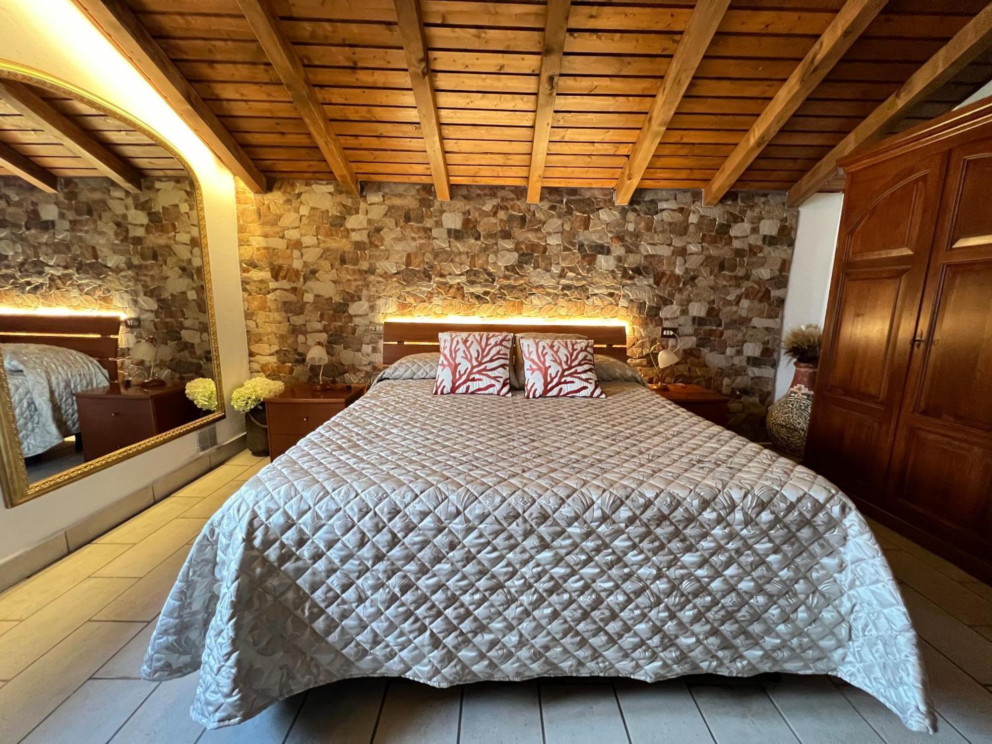 Villa Rosch Lezzeno Bagian luar foto